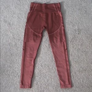 Gymshark geo seamless LIMITED EDITION pink mauve size small